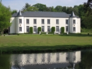 LE CH�TEAU D'AVIN