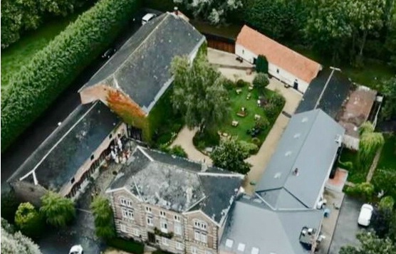 FERME DU BON DIEU QUI CROQUE